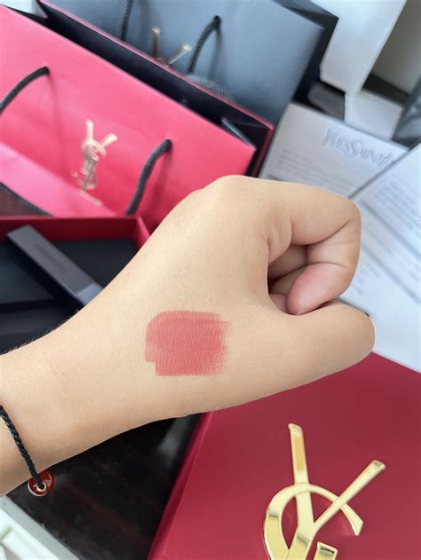 ysl 口红 试 色